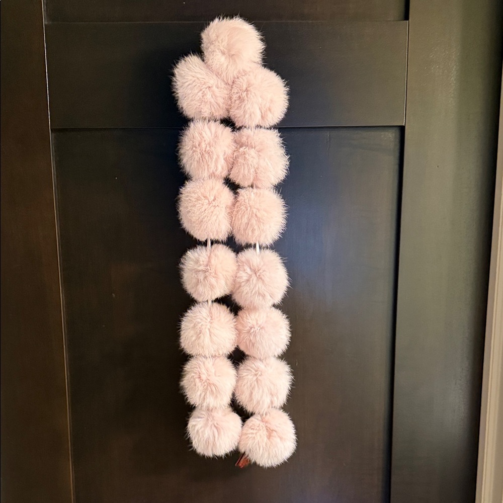 Danier Fur Pom Pom scarf in Soft Pink